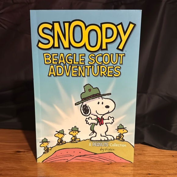Other - Snoopy beagle scout adventures a peanuts collection book